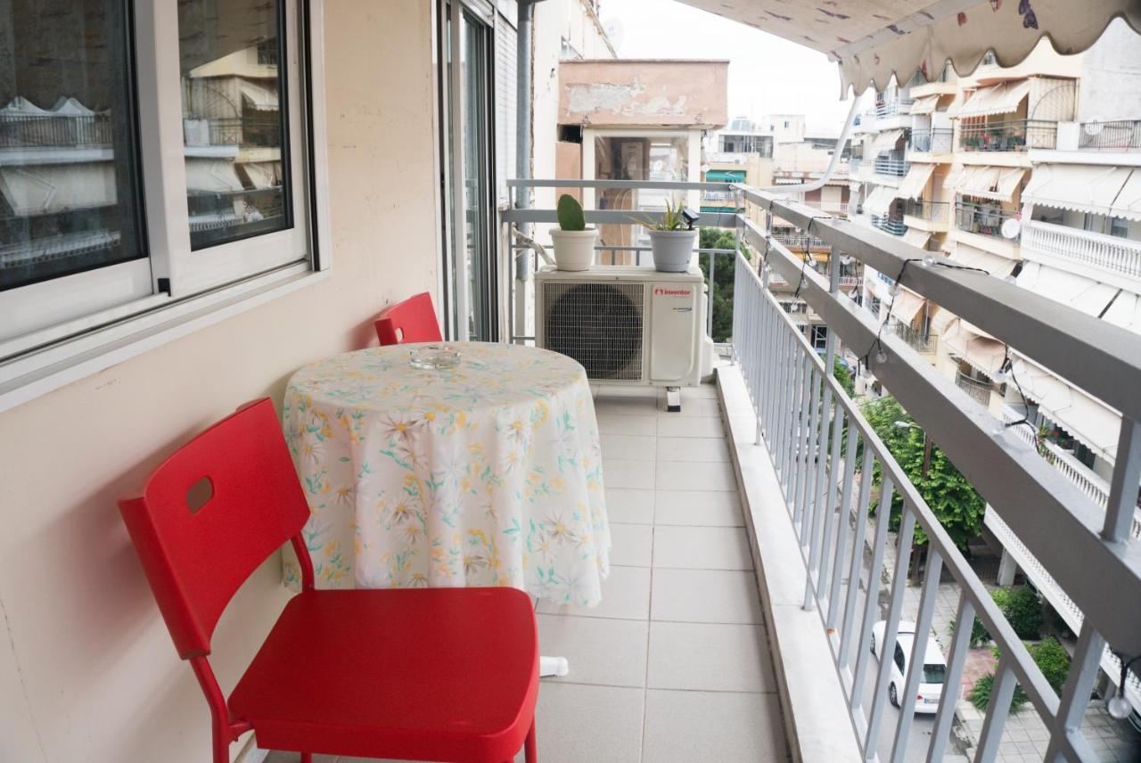 Modern Cozy Apartment In Kalamaria Ngoại thất bức ảnh